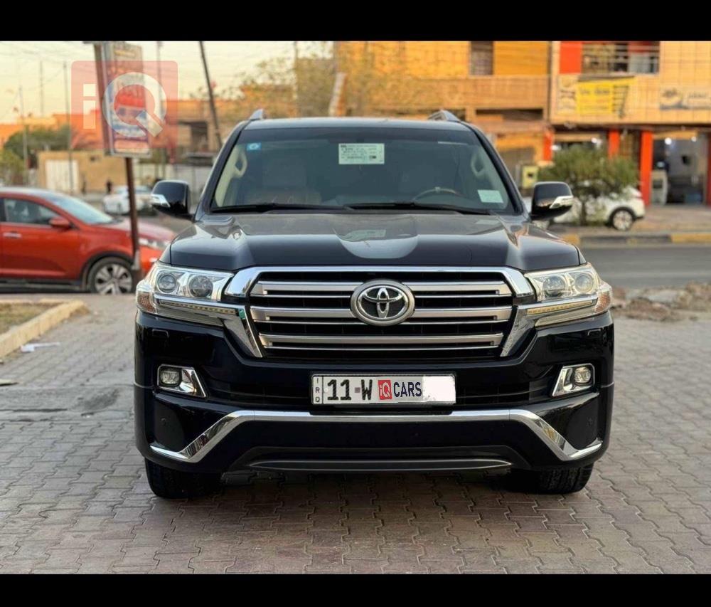 تويوتا لاندكروزر